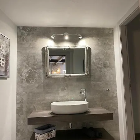 Casa Martinelli Limone sul Garda