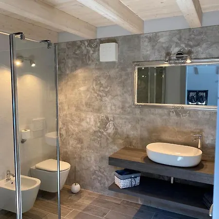 Semesterbostad Casa Martinelli Limone sul Garda